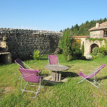Le Petit Rias Gite Soleil Saint Maurice en Chalencon Eksteriør bilde