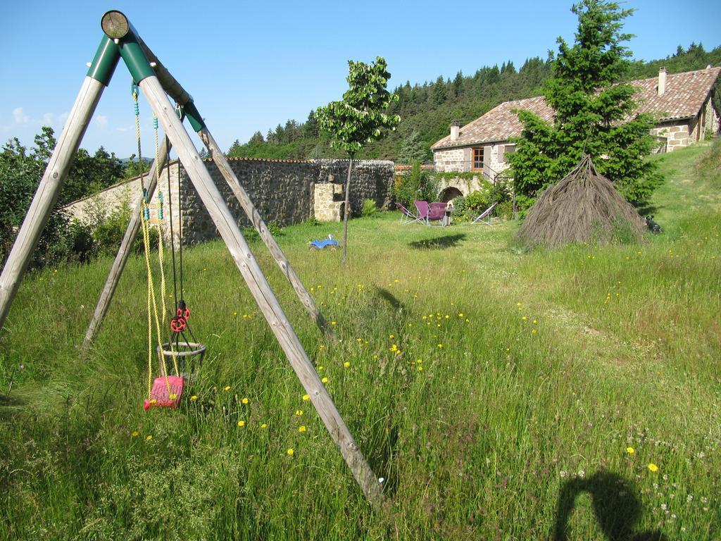 Le Petit Rias Gite Soleil Saint Maurice en Chalencon Eksteriør bilde