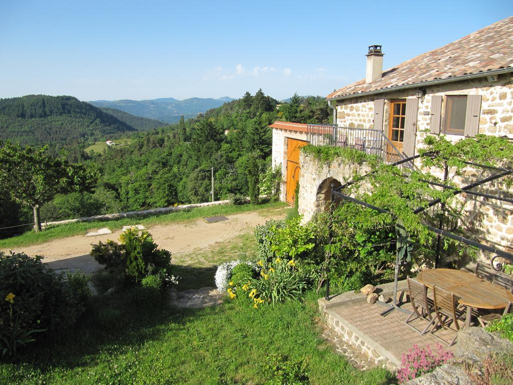 Le Petit Rias Gite Soleil Saint Maurice en Chalencon Eksteriør bilde