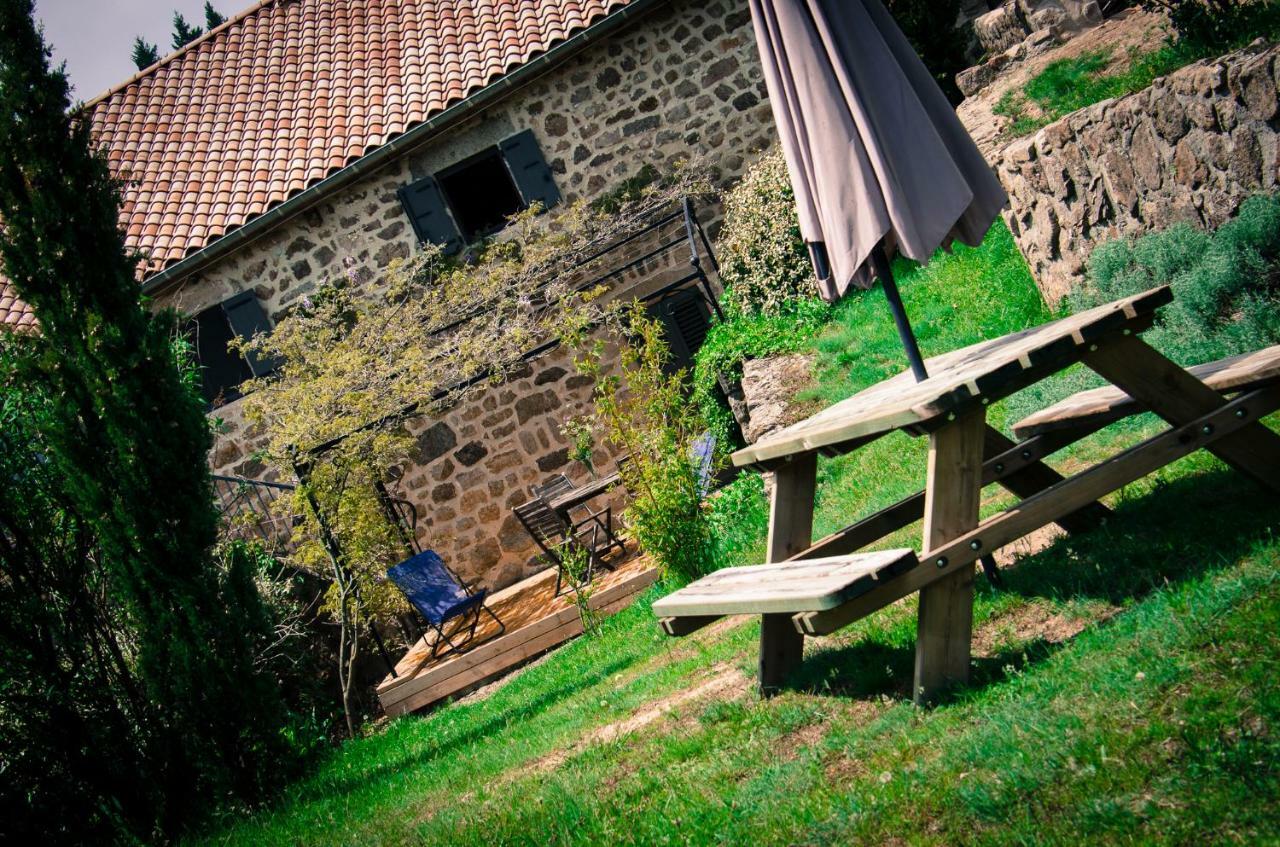 Le Petit Rias Gite Soleil Saint Maurice en Chalencon Eksteriør bilde